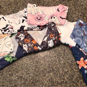 Holiday/Animal Medium Scrub Tops (NEVER WORN)
